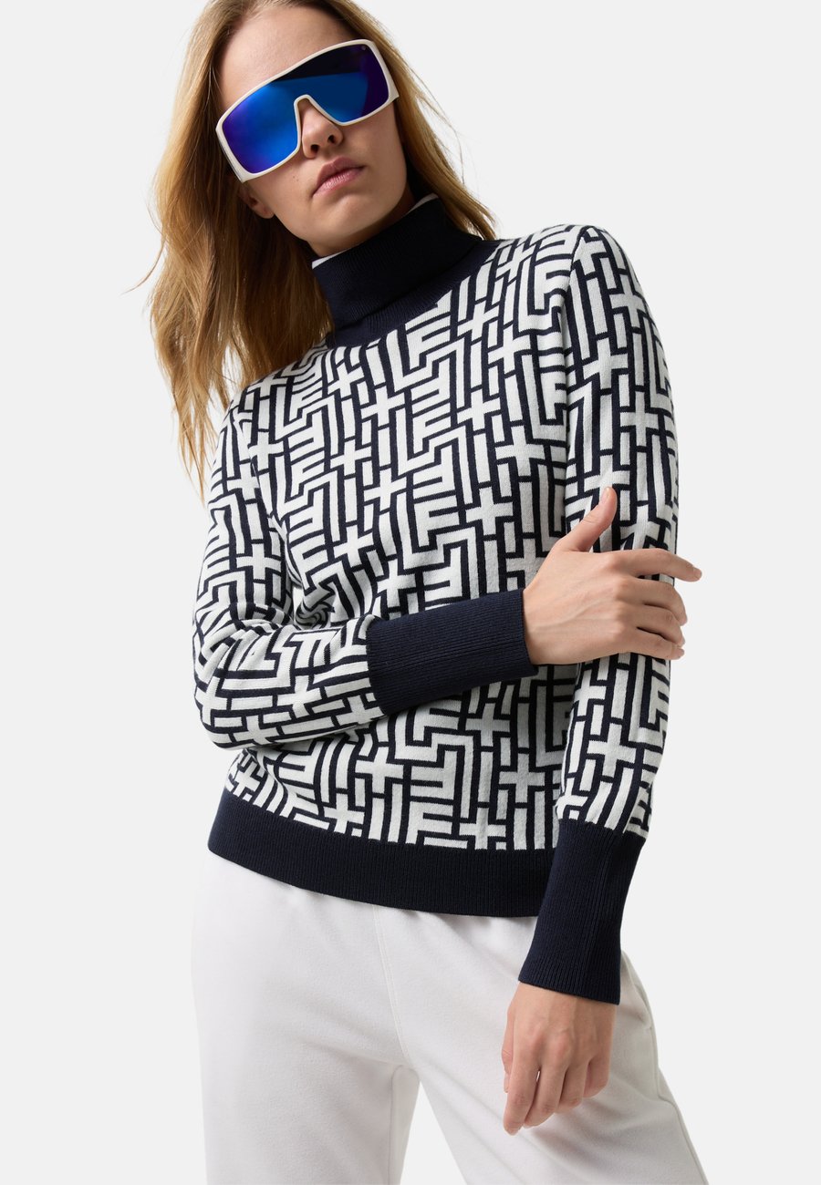 Джемпер Bogner Fire + Ice MAIRA, Night Blue/Dark Blue
Джемпер Bogner Fire + Ice MAIRA, Night Blue/Dark Blue