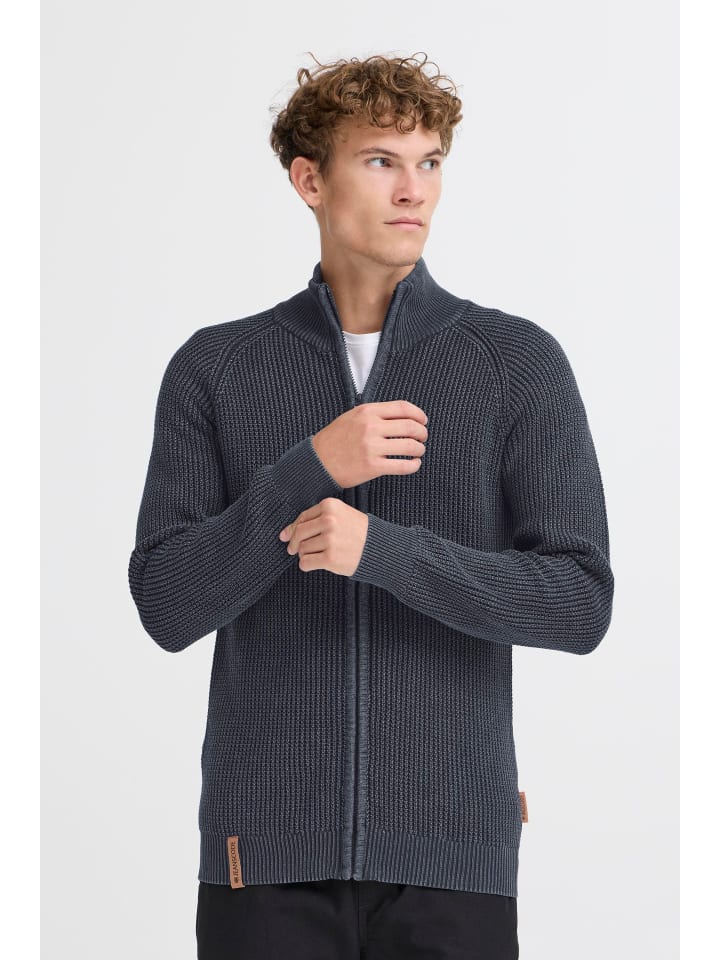 Кардиган IDRockly темно-синего цвета INDICODE
Кардиган IDRockly темно-синего цвета INDICODE