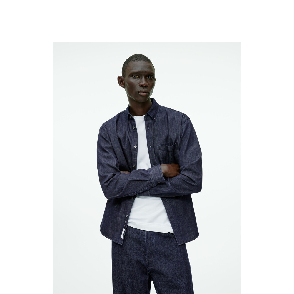 Куртка-рубашка джинсовая Arket с длинными рукавами, темно-синий
Куртка-рубашка джинсовая Arket с длинными рукавами, темно-синий