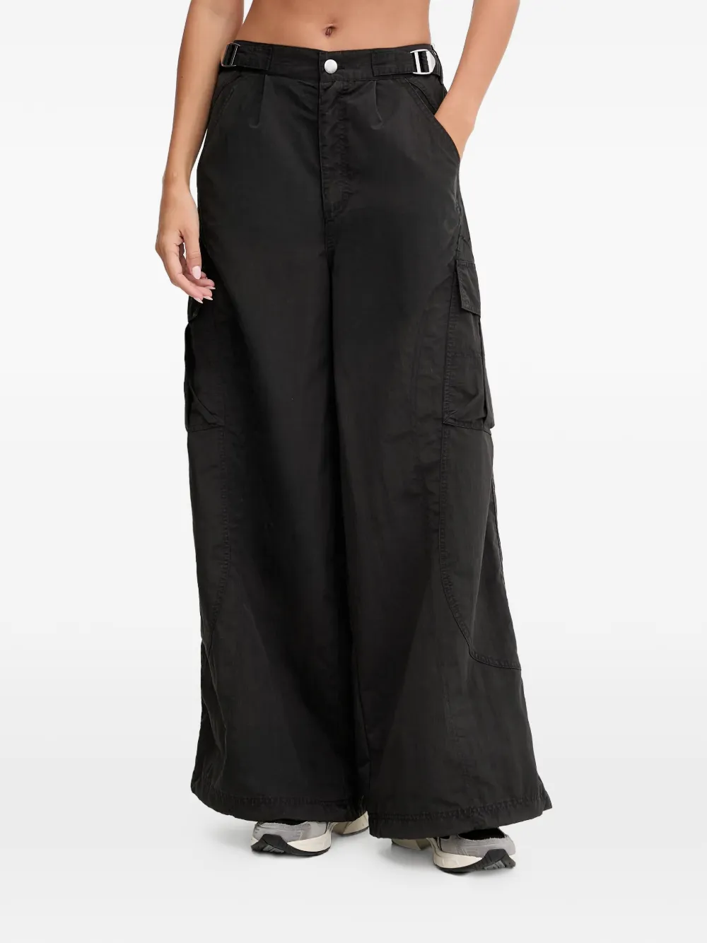 Брюки Nine To Five Puma, черный
Брюки Nine To Five Puma, черный