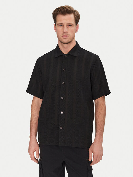 Рубашка обычного кроя Kirk 10251 7400 Resteröds, черный
Рубашка обычного кроя Kirk 10251 7400 Resteröds, черный