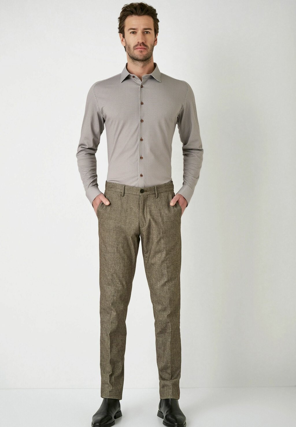 Рубашка DESOTO, коричневый
Рубашка DESOTO, коричневый