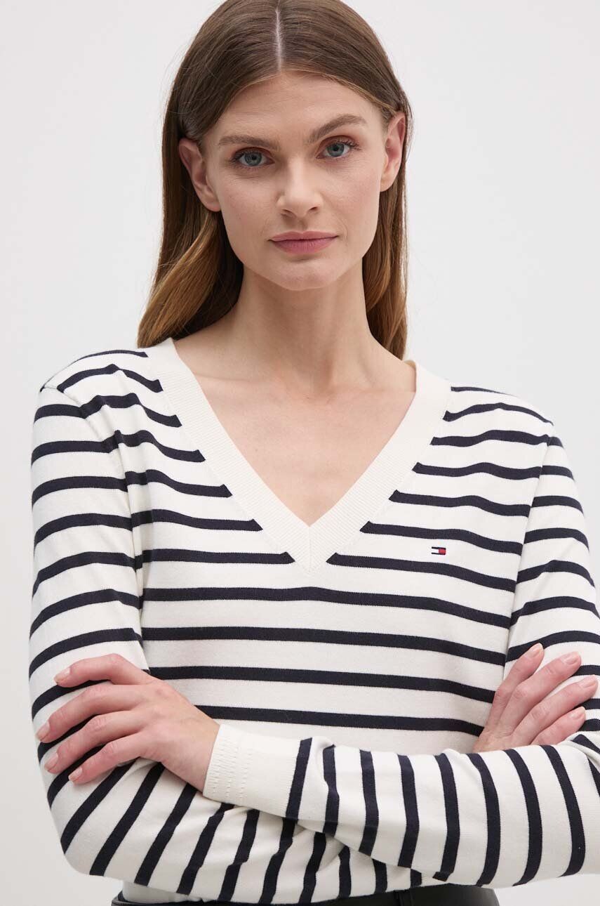 Свитер Томми Хилфигер Tommy Hilfiger, темно-синий
Свитер Томми Хилфигер Tommy Hilfiger, темно-синий