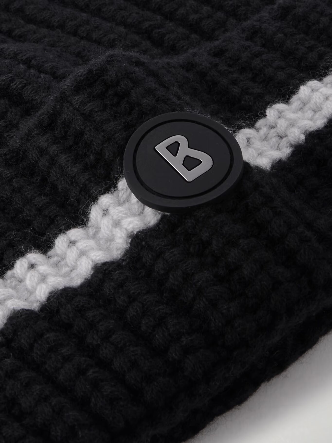 Лыжная шапка-бини из кашемира в полоску с аппликацией логотипа Kilian BOGNER, черный
Лыжная шапка-бини из кашемира в полоску с аппликацией логотипа Kilian BOGNER, черный