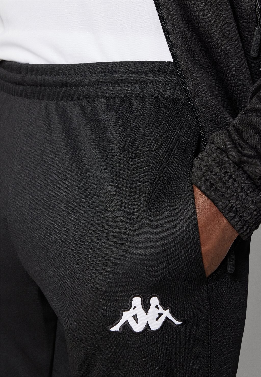 Спортивный костюм DALCITO SET Kappa, черный
Спортивный костюм DALCITO SET Kappa, черный