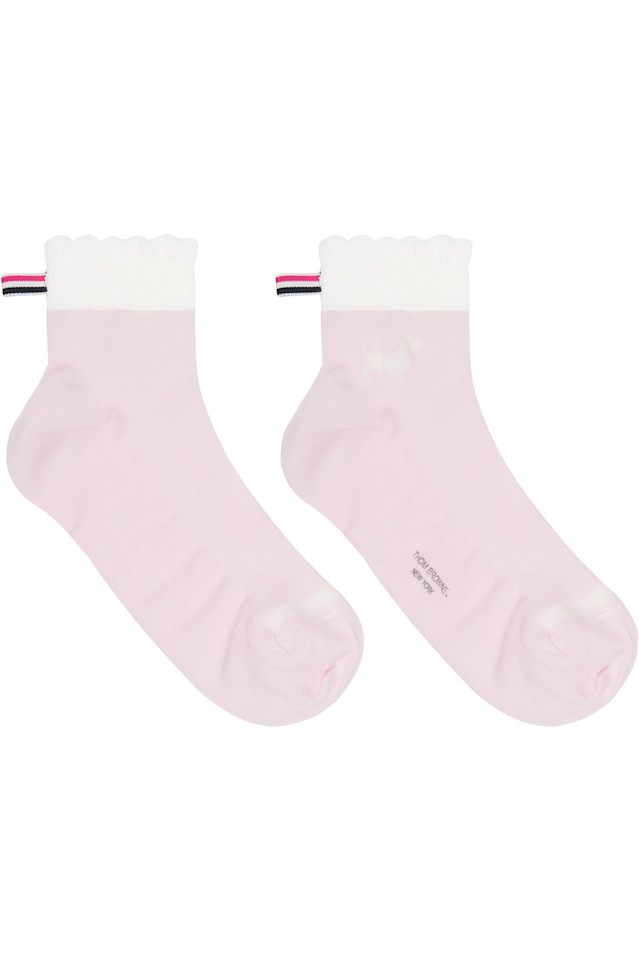 Thom Browne Розовые носки с ажурной вышивкой "Гектор"
Thom Browne Розовые носки с ажурной вышивкой "Гектор"