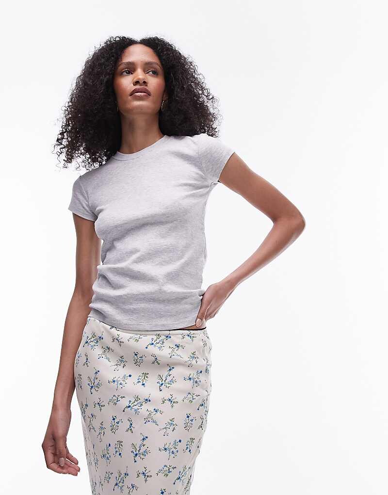 Topshop - Everyday - Удлиненная серая футболка 
Topshop - Everyday - Удлиненная серая футболка