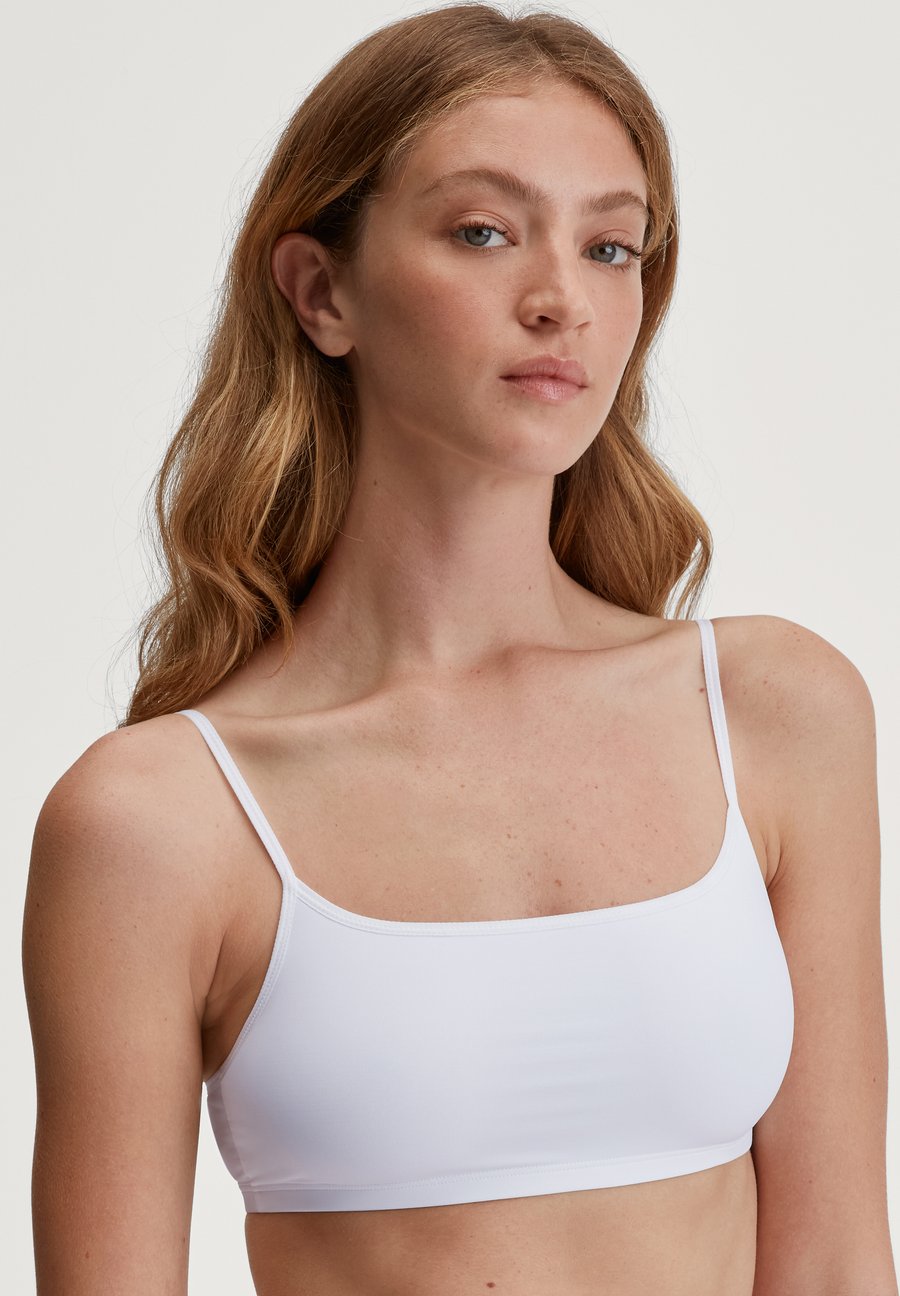 Бюстье Calida SLEEK SKIN, Weiss/White
Бюстье Calida SLEEK SKIN, Weiss/White