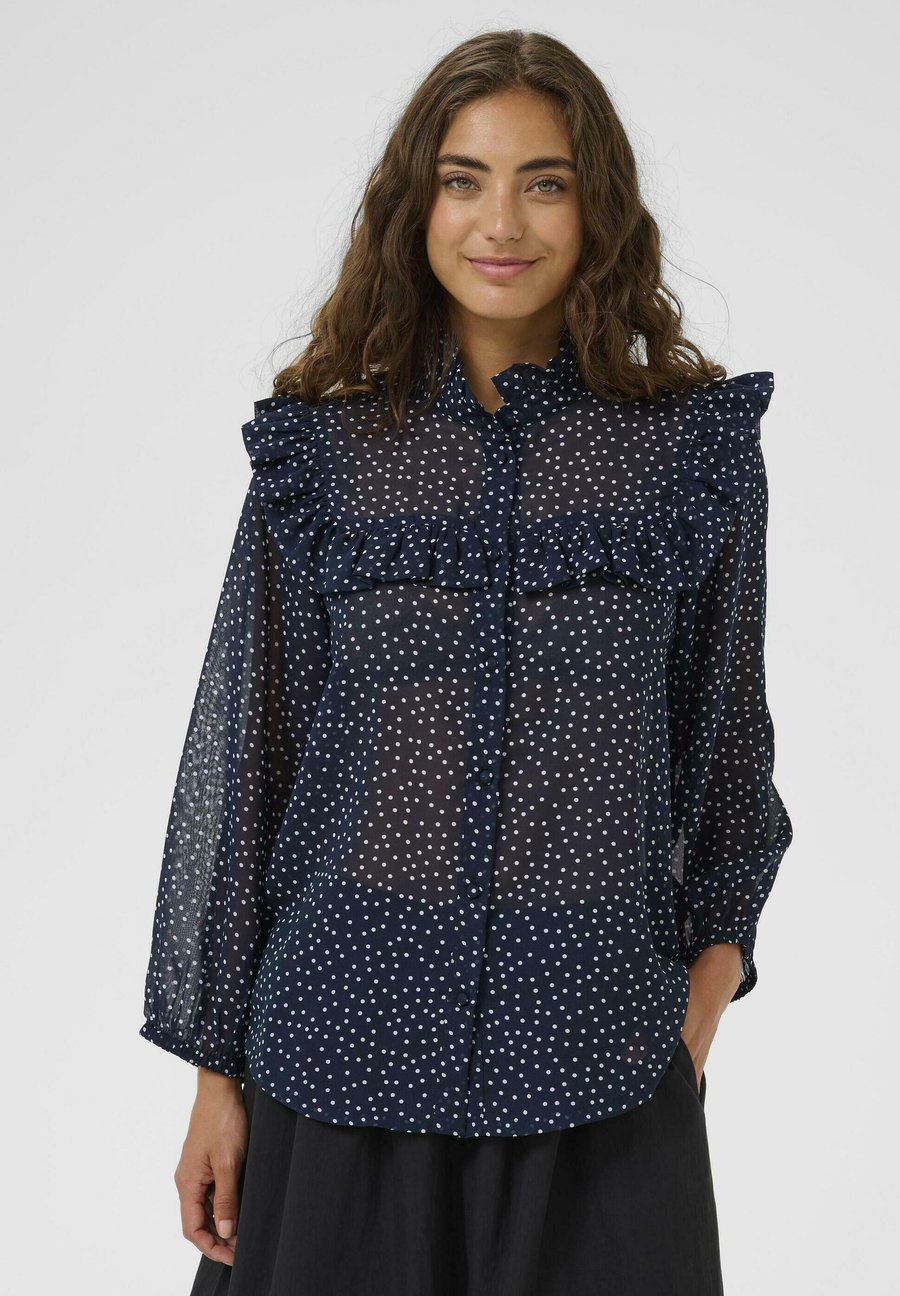 Блуза Culture Button-down blouse, Dress Blues White Dots/Blue
Блуза Culture Button-down blouse, Dress Blues White Dots/Blue