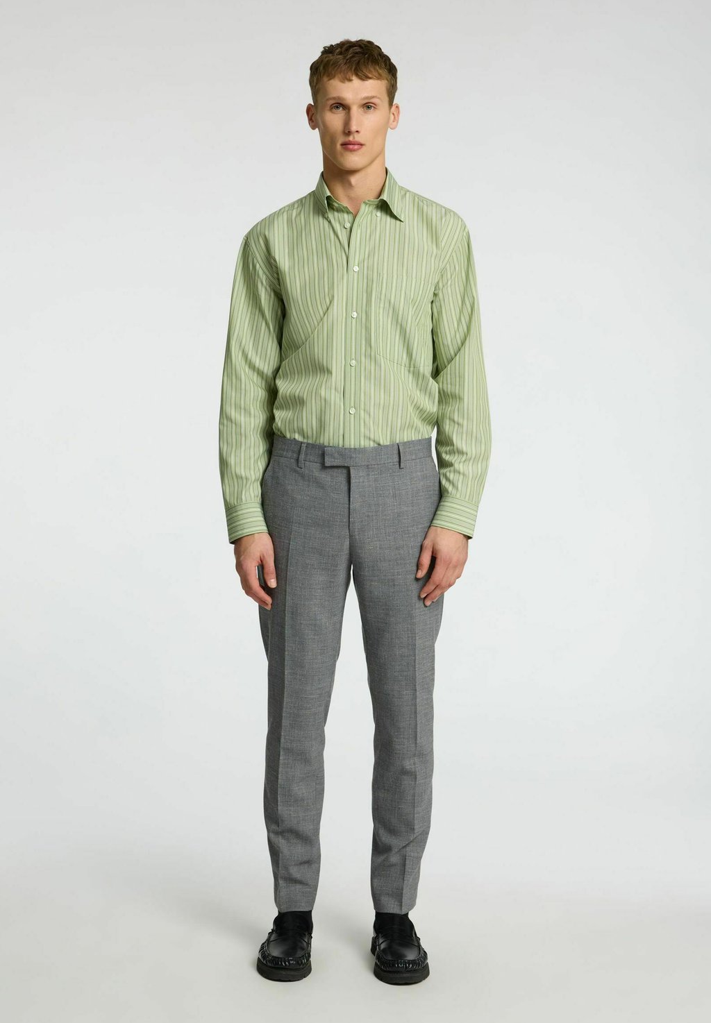 Элегантные брюки SLHSLIM-OASIS TRS NOOS Selected Homme, серый 
Элегантные брюки SLHSLIM-OASIS TRS NOOS Selected Homme, серый