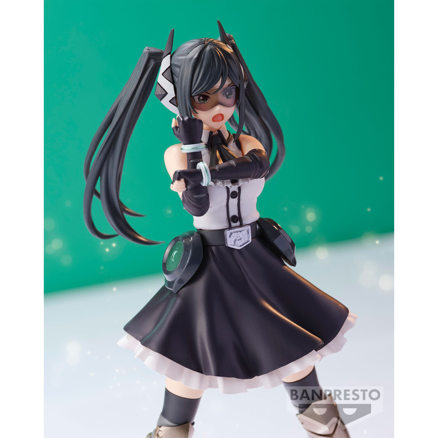 Фигурка SHY - Lady Black Prize Figure
Фигурка SHY - Lady Black Prize Figure