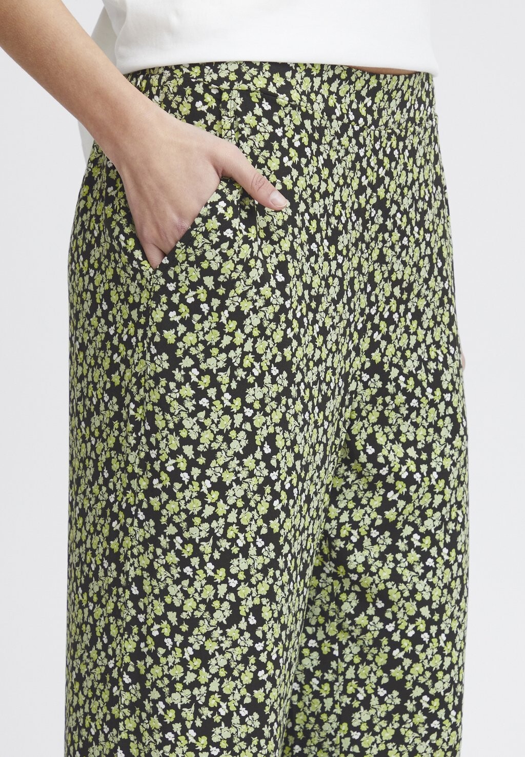 Брюки IHAYA PA ICHI, цвет Evergreen
Брюки IHAYA PA ICHI, цвет Evergreen