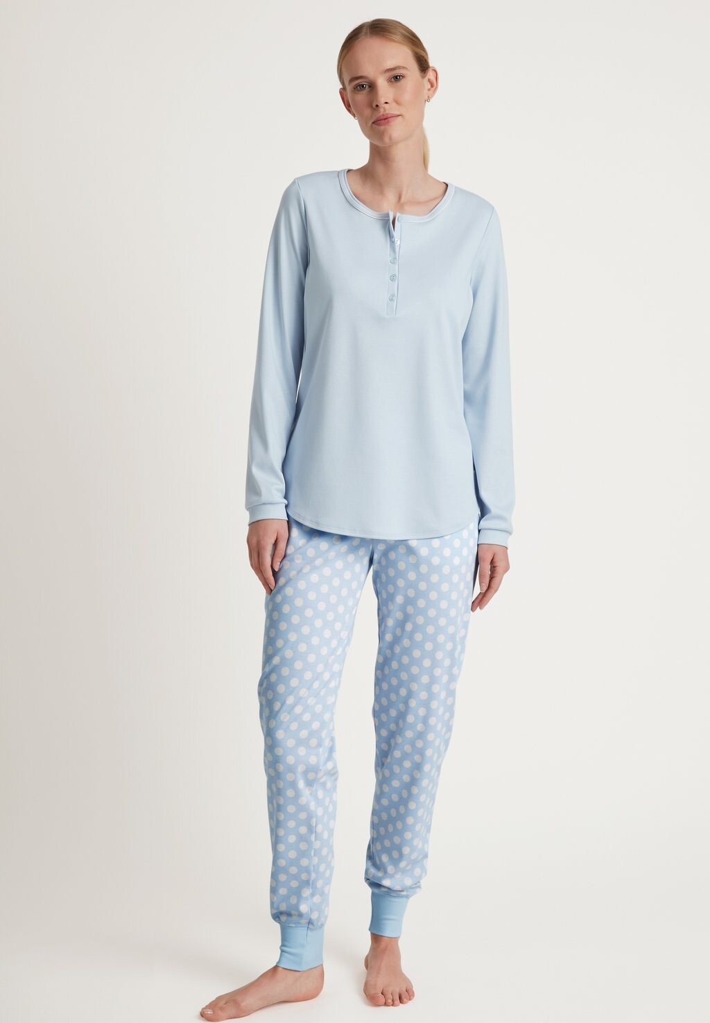 Верх пижамы FAVOURITES CATS LANGARM Calida, светло-голубой
Верх пижамы FAVOURITES CATS LANGARM Calida, светло-голубой