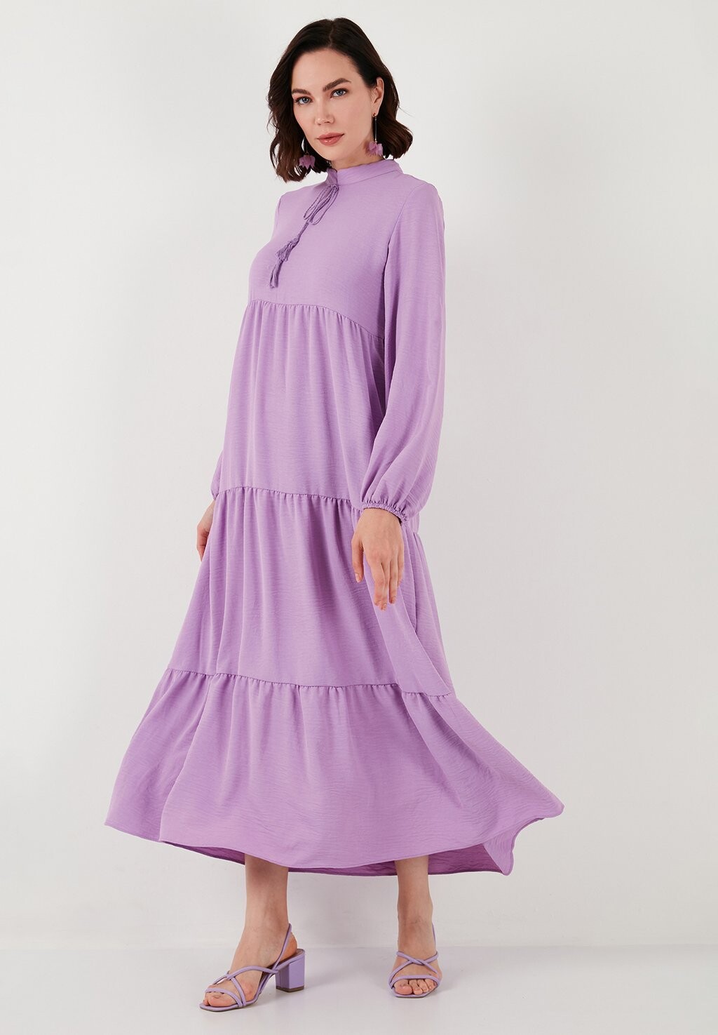 Длинное платье REGULAR FIT LELA, сирень
Длинное платье REGULAR FIT LELA, сирень