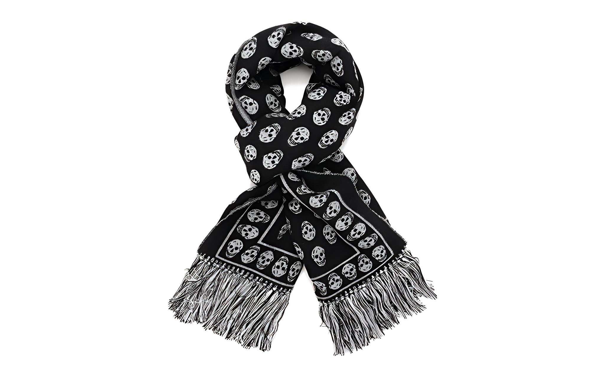 Alexander McQueen Женский шарф черный слоновая кость, Black Ivory
Alexander McQueen Женский шарф черный слоновая кость, Black Ivory