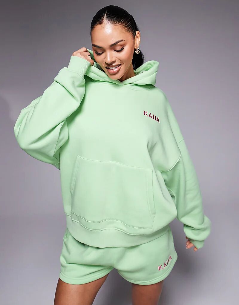 Толстовка свободного кроя Kaiia из богатого хлопка с изображением пальмы на спине из Майами-Бич цвета лайм
Толстовка свободного кроя Kaiia из богатого хлопка с изображением пальмы на спине из Майами-Бич цвета лайм