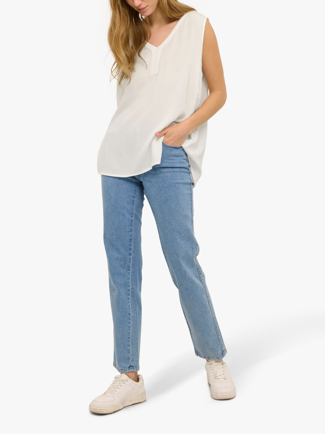 KAFFE Янтарный топ без рукавов, Мел
KAFFE Янтарный топ без рукавов, Мел