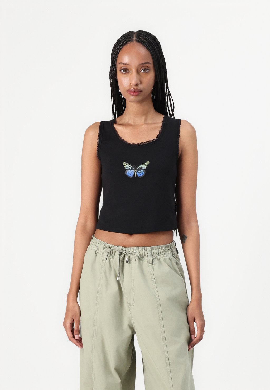 Топ DELARINA HUGO, черный
Топ DELARINA HUGO, черный