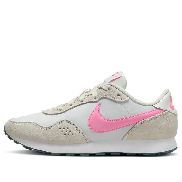 Кроссовки md valiant Nike, белый
Кроссовки md valiant Nike, белый