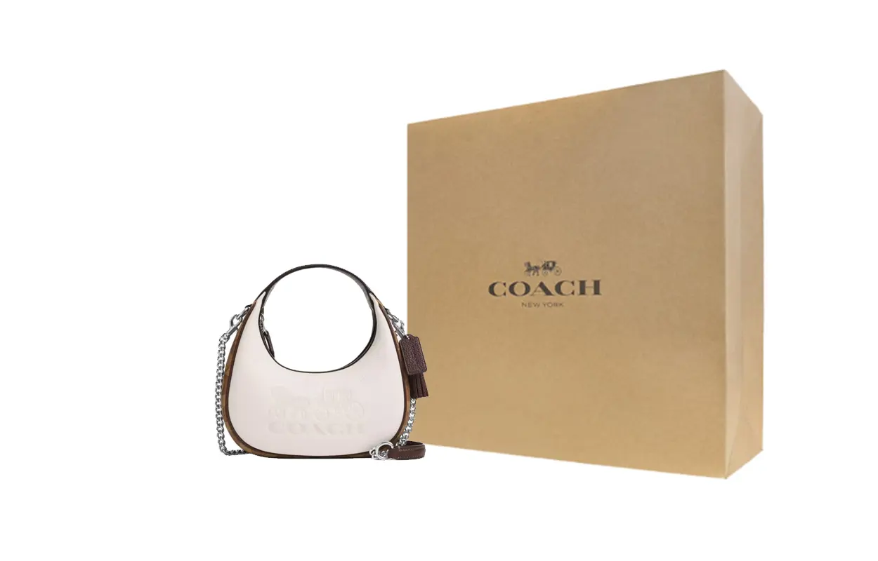 COACH Кожаный рюкзак с канвасом через плечо
COACH Кожаный рюкзак с канвасом через плечо