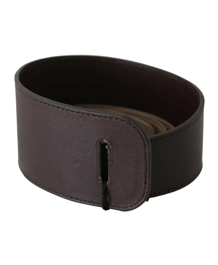 Темный кожаный ремень с фурнитурой М Gianfranco Ferré, коричневый
Темный кожаный ремень с фурнитурой М Gianfranco Ferré, коричневый