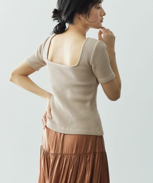 Топ с рукавами 5/8 и чашечками STRATA, бежевый
Топ с рукавами 5/8 и чашечками STRATA, бежевый