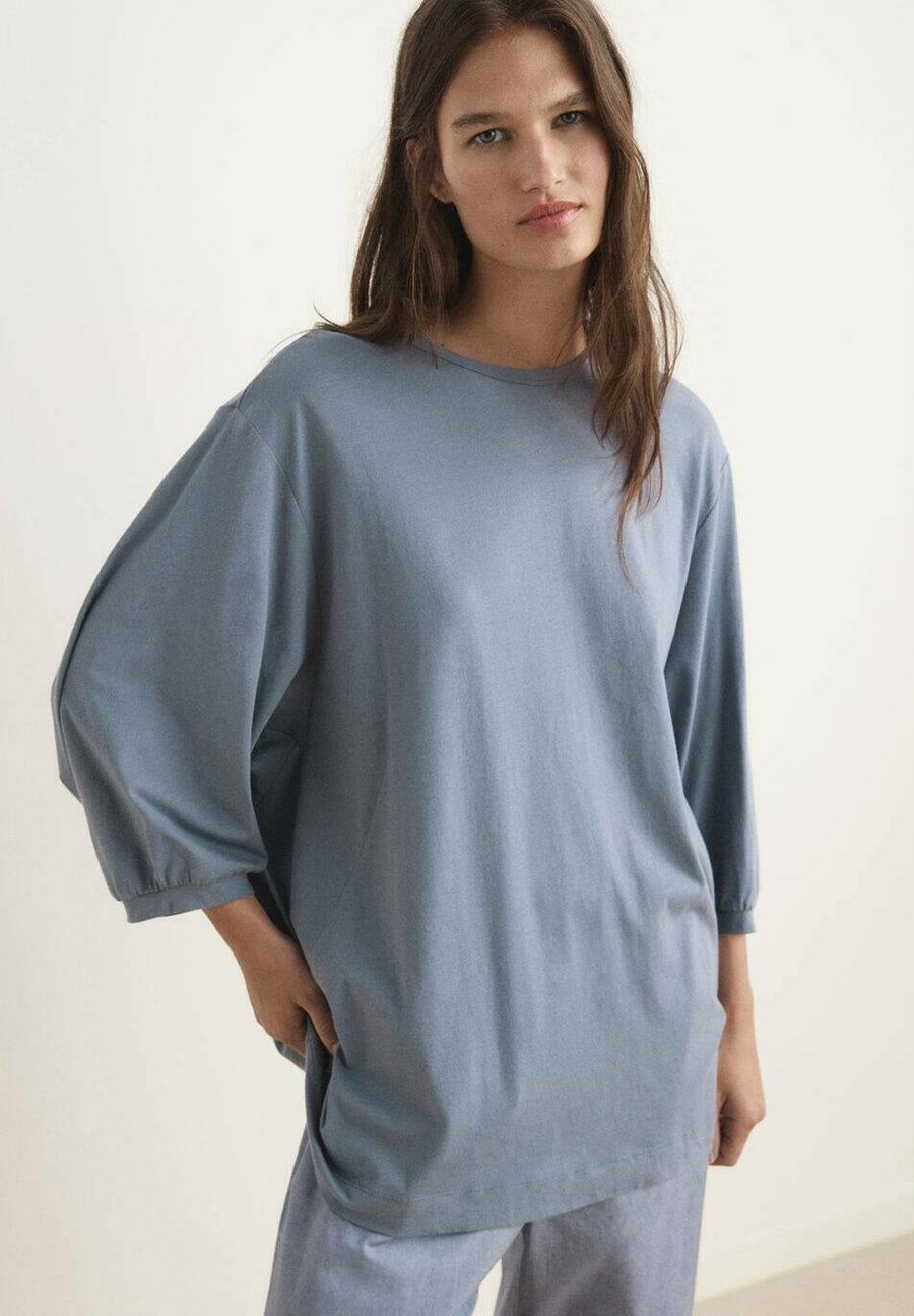 Толстовка Mango WITH PUFFED SLEEVES, Blue
Толстовка Mango WITH PUFFED SLEEVES, Blue