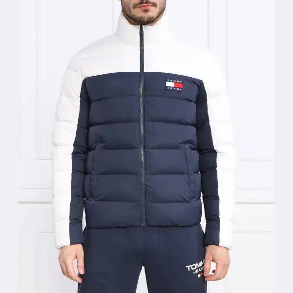 Пуховик стандартного кроя Tommy Hilfiger, белый
Пуховик стандартного кроя Tommy Hilfiger, белый