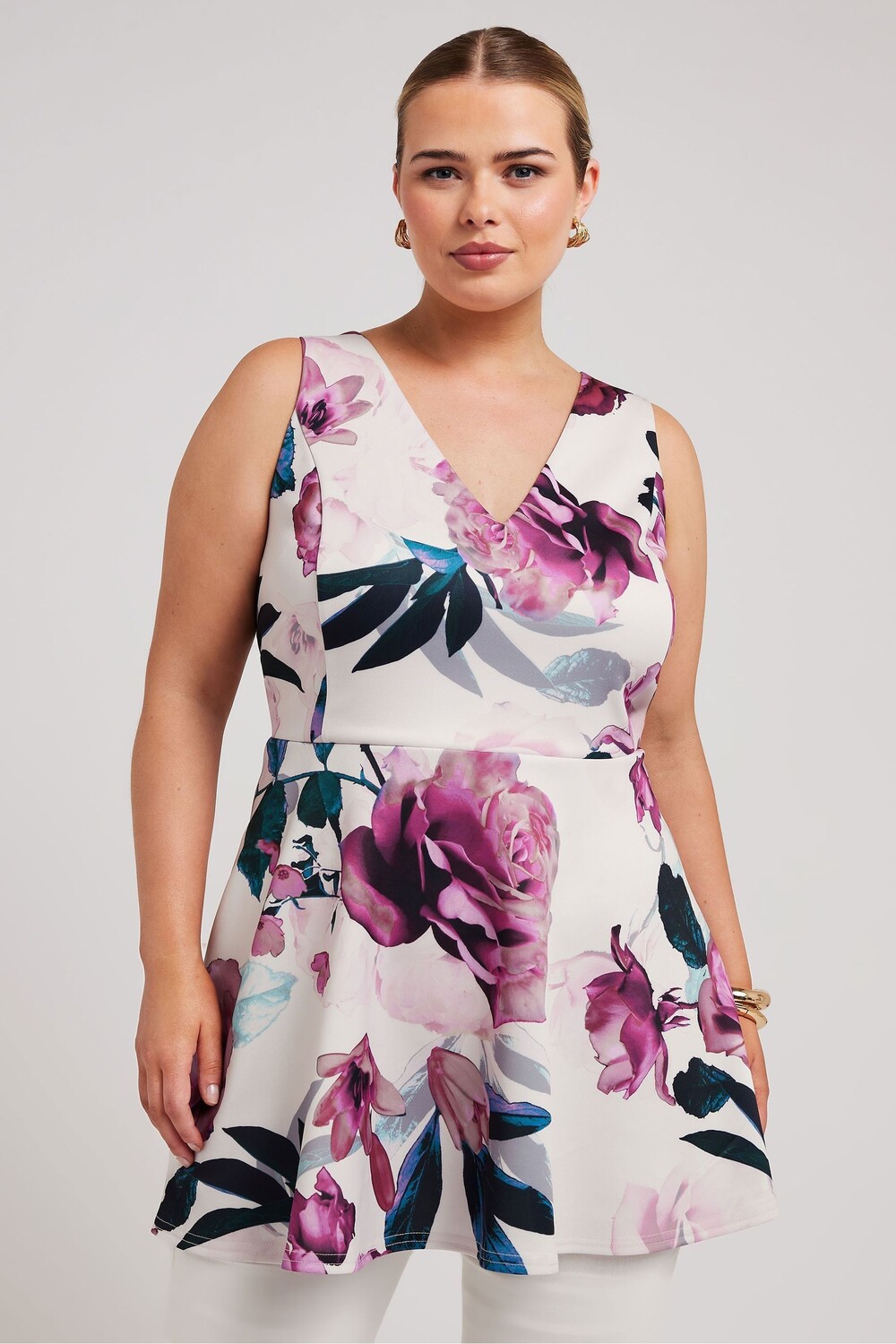 Топ с баской с цветочным принтом Yours, розовый
Топ с баской с цветочным принтом Yours, розовый