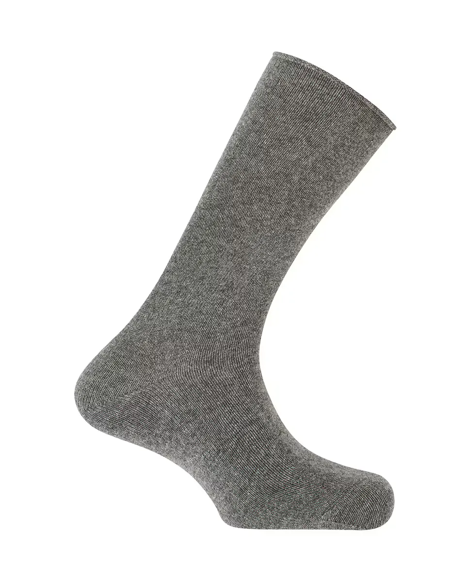 Мужские серые шерстяные кашемировые носки Punto Blanco
Мужские серые шерстяные кашемировые носки Punto Blanco