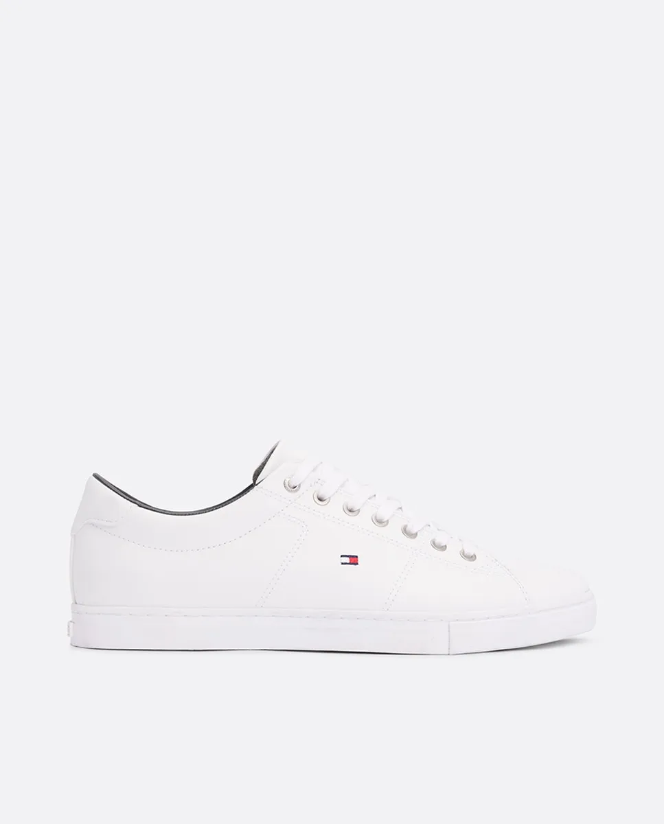 Мужские белые кроссовки в стиле шлема с логотипом Tommy Hilfiger, белый
Мужские белые кроссовки в стиле шлема с логотипом Tommy Hilfiger, белый