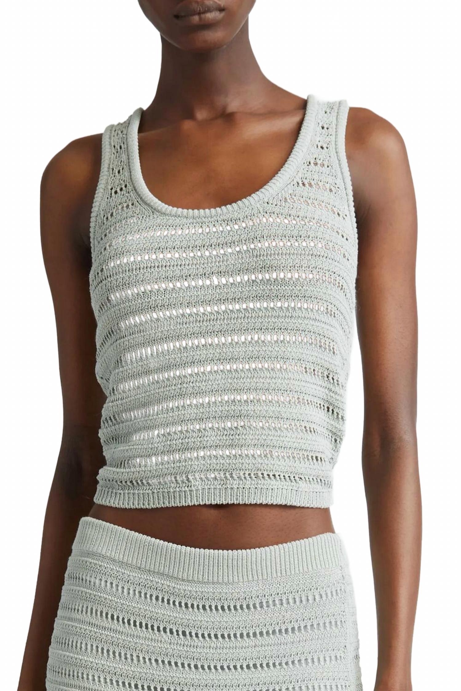 Топ Kira в каскаде A.L.C., Cascade
Топ Kira в каскаде A.L.C., Cascade