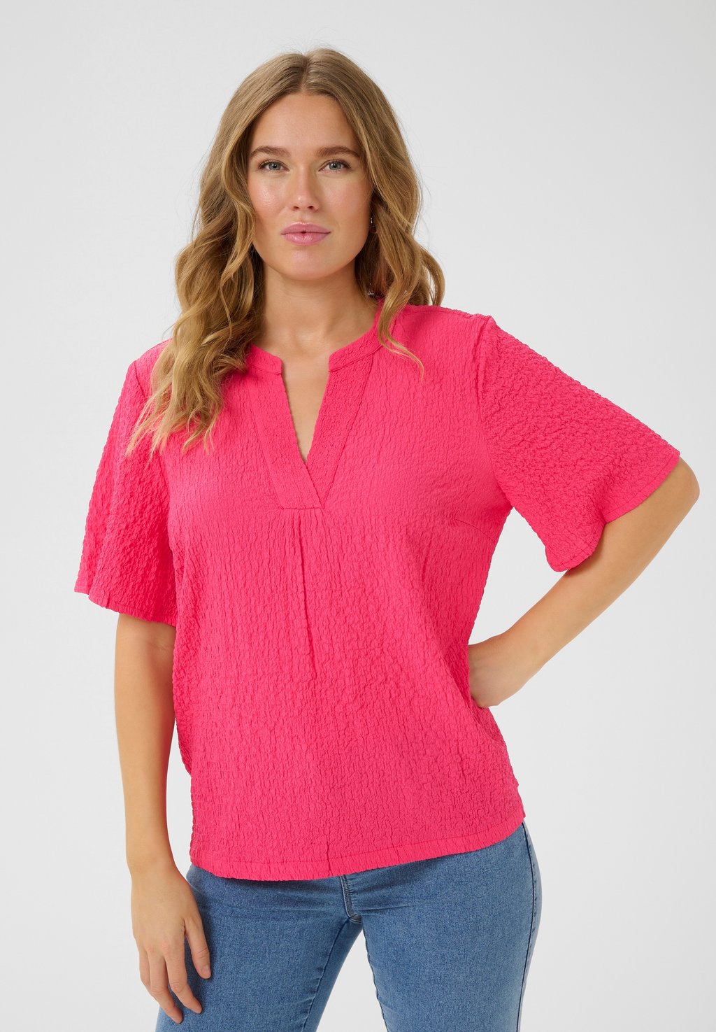 Блуза KAORINA Kaffe, красный
Блуза KAORINA Kaffe, красный