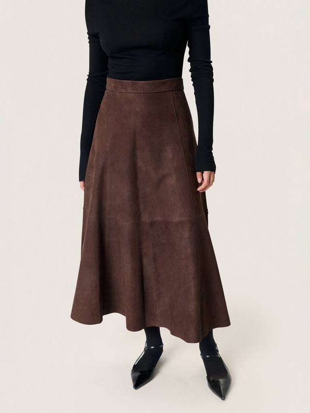 Парвати макси-юбка из замши Soaked In Luxury
Парвати макси-юбка из замши Soaked In Luxury