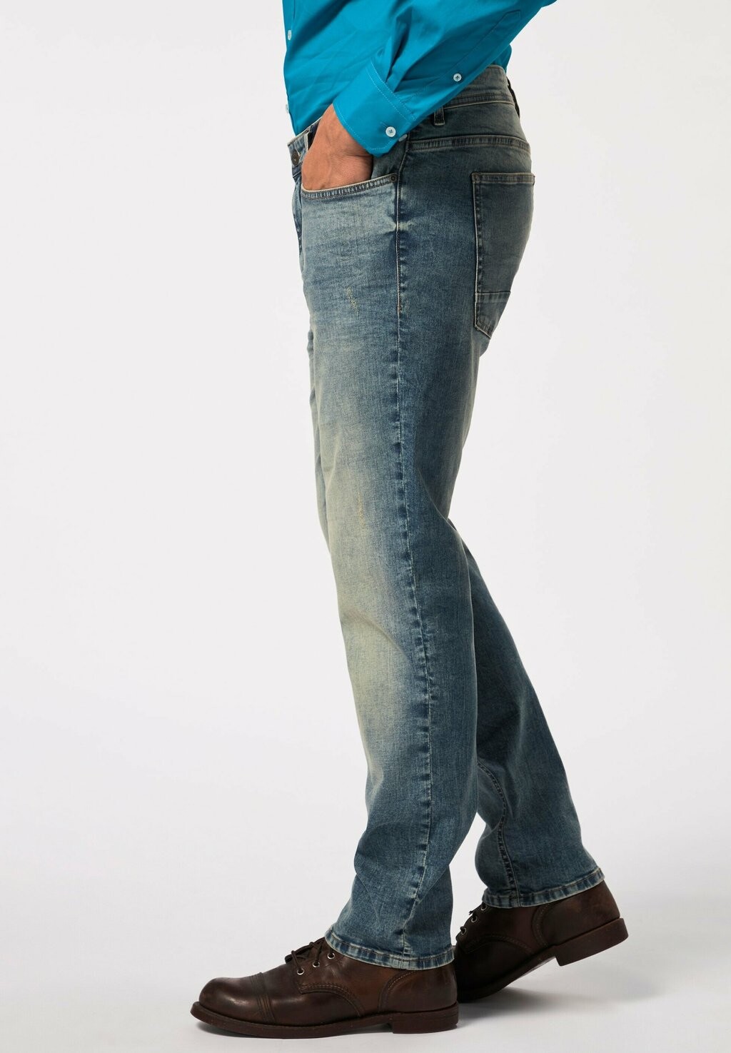 Джинсы прямого кроя JP1880, светло-голубой
Джинсы прямого кроя JP1880, светло-голубой