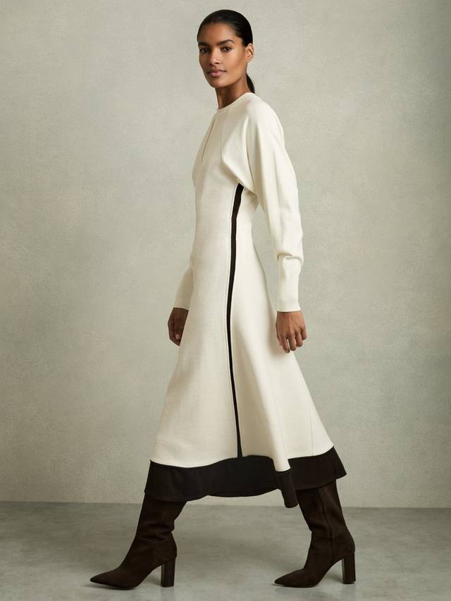 Полушерстяное платье caprice Reiss, слоновая кость/разноцветный
Полушерстяное платье caprice Reiss, слоновая кость/разноцветный