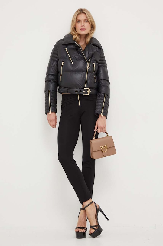 Кожаная сумка Pinko, бежевый
Кожаная сумка Pinko, бежевый