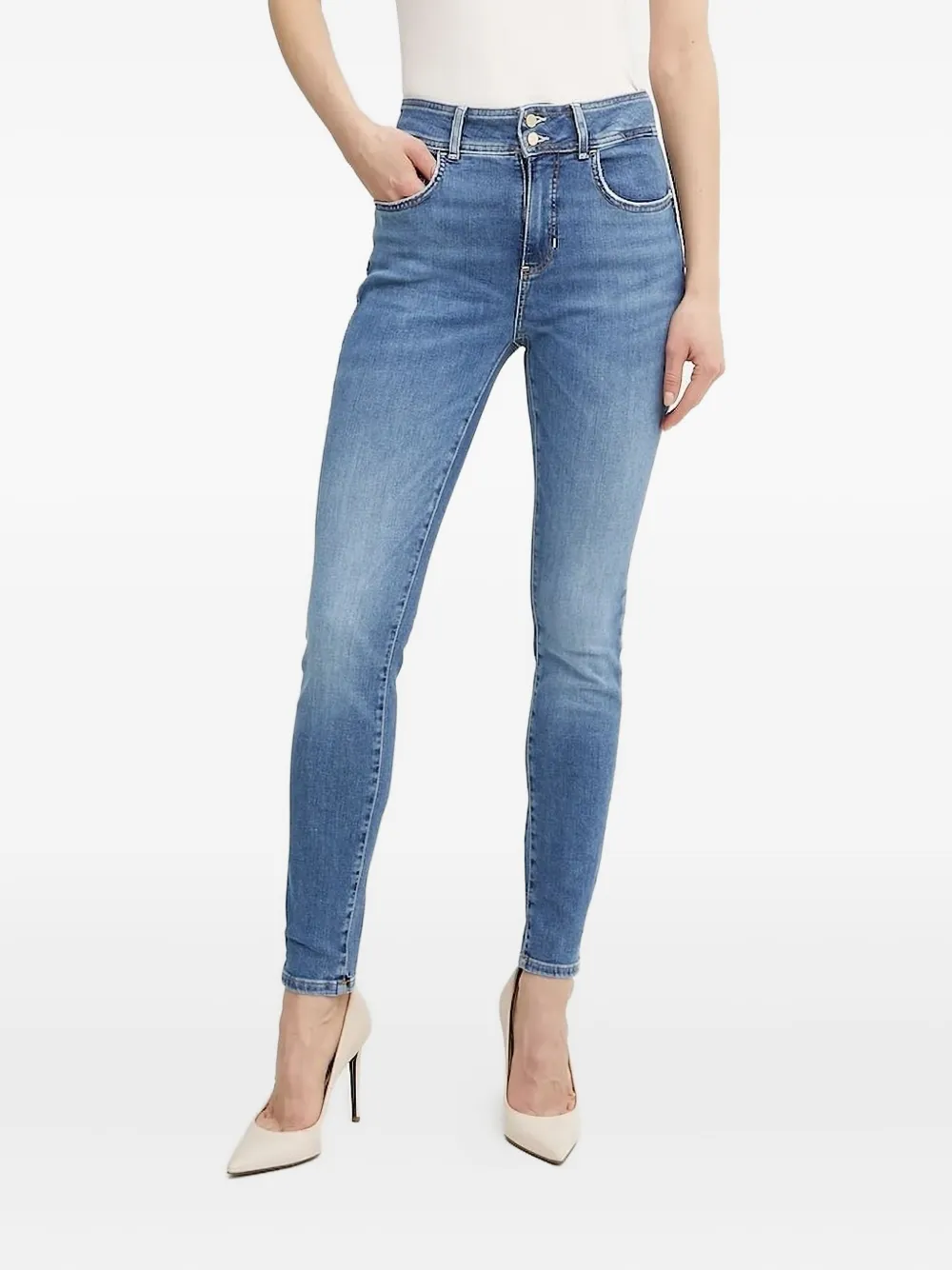 Джинсы скинни с нашивкой-логотипом GUESS USA, синий
Джинсы скинни с нашивкой-логотипом GUESS USA, синий