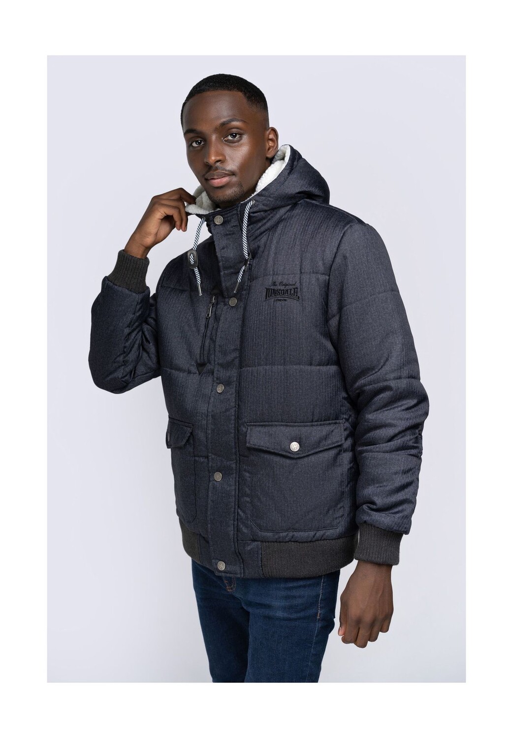 Мужская зимняя куртка с капюшоном стандартного кроя FOX HILL LONSDALE, антарцитовый
Мужская зимняя куртка с капюшоном стандартного кроя FOX HILL LONSDALE, антарцитовый