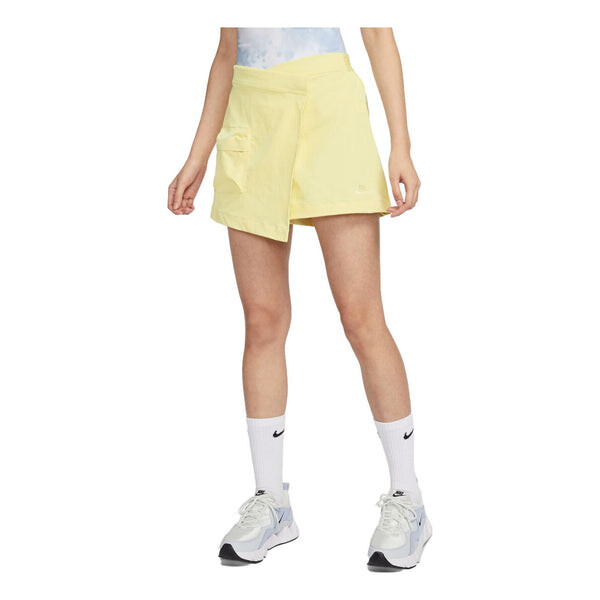 Шорты sportswear tech pack high-rise skort 'lemon chiffon alabaster' Nike, желтый
Шорты sportswear tech pack high-rise skort 'lemon chiffon alabaster' Nike, желтый