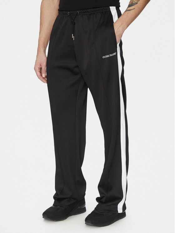 Брюки прямого кроя 173615 Guess Jeans, черный
Брюки прямого кроя 173615 Guess Jeans, черный