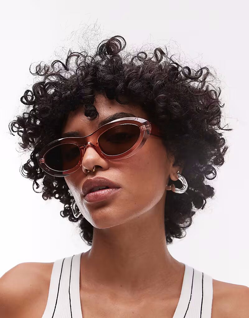 Солнцезащитные очки Topshop Paros овальные розового цвета
Солнцезащитные очки Topshop Paros овальные розового цвета