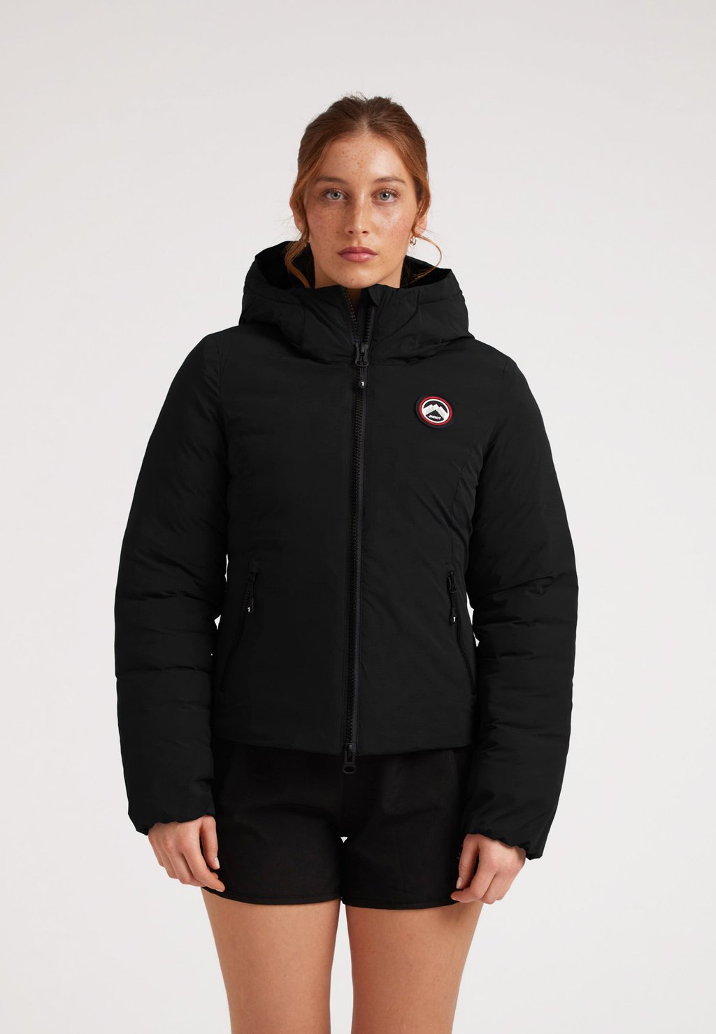 Легкая куртка COSMOS HOODED LIGHTWEIGHT PUFFER JACK1T, черный
Легкая куртка COSMOS HOODED LIGHTWEIGHT PUFFER JACK1T, черный