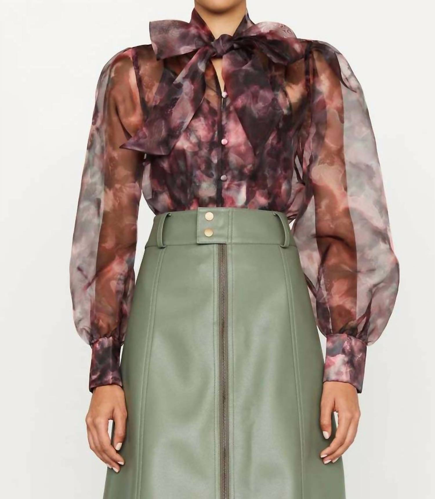 Блузка Bonnie из красного бархата Marie Oliver
Блузка Bonnie из красного бархата Marie Oliver