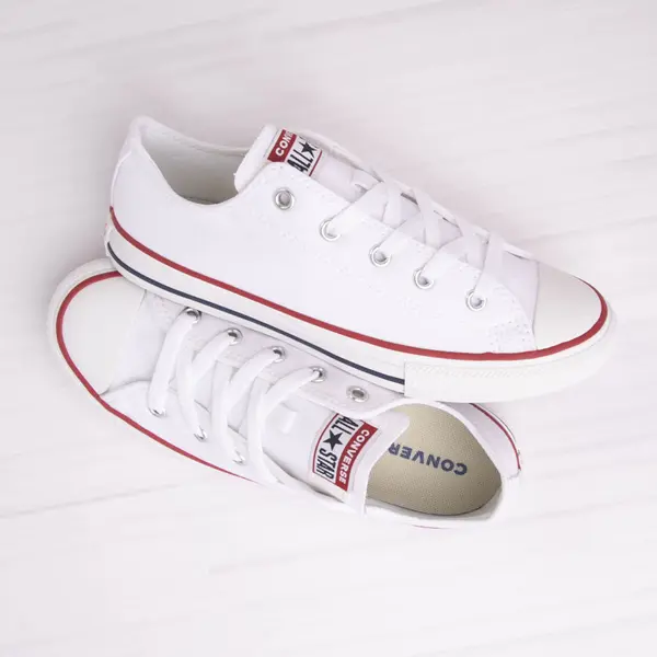 Кроссовки Converse Chuck Taylor All Star Lo - Little Kid, белый
Кроссовки Converse Chuck Taylor All Star Lo - Little Kid, белый