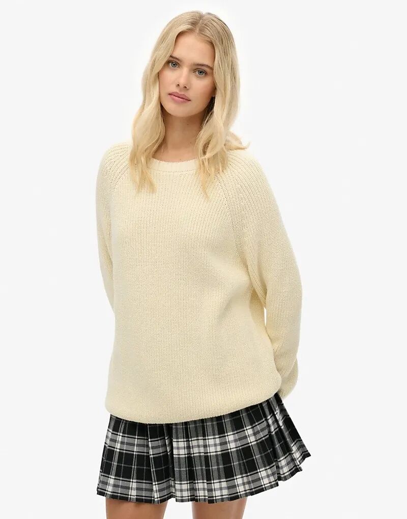 Свободный трикотажный джемпер Superdry в рубчик натурального белого цвета
Свободный трикотажный джемпер Superdry в рубчик натурального белого цвета