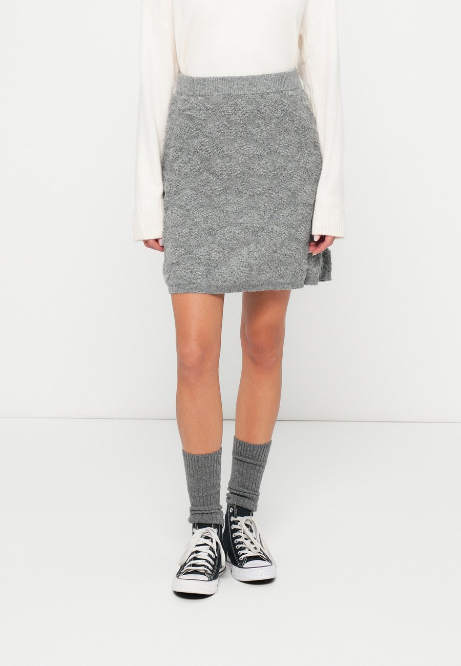 Юбка VILA VIAERY A SHAPE SKIRT, Medium Grey Melange/Mottled Grey
Юбка VILA VIAERY A SHAPE SKIRT, Medium Grey Melange/Mottled Grey