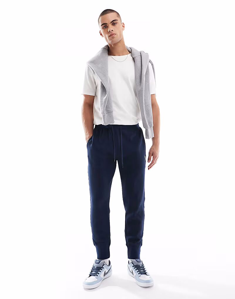 DKNY Chasers брюки для отдыха платье синего цвета в темно-синем цвете
DKNY Chasers брюки для отдыха платье синего цвета в темно-синем цвете