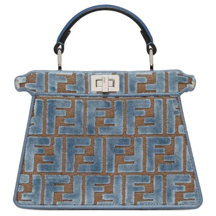 FENDI Пикабу АйСиЮ ЭфФ жаккардовая шелковая сумка через плечо
FENDI Пикабу АйСиЮ ЭфФ жаккардовая шелковая сумка через плечо