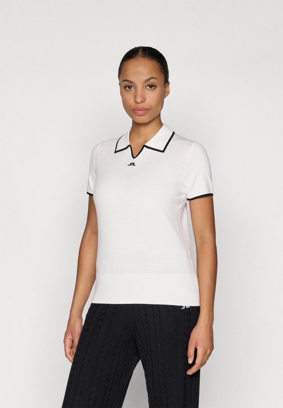 Футболка J.LINDEBERG Sports MALVA, White, Белый, Футболка J.LINDEBERG Sports MALVA, White
Футболка J.LINDEBERG Sports MALVA, White, Белый, Футболка J.LINDEBERG Sports MALVA, White